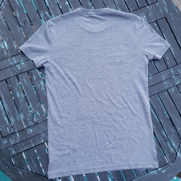 American Eagle Outfitters Mens Tshirt - Picture 5 of 5
